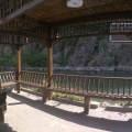 贵州青龙山水天然度假区 景观园林 湖旁边的凉亭