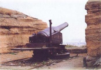 古炮台图片