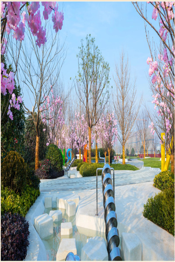 无锡滨湖区绿地天空树图片