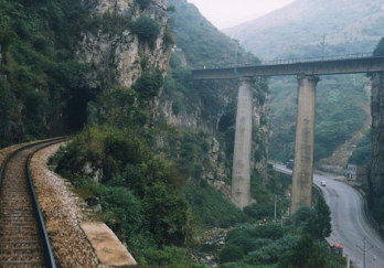 南盘江大桥图片