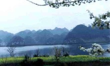 百花湖